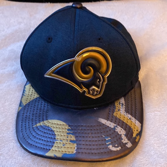 LA Rams baseball snapback caps. - Picture 2 of 7